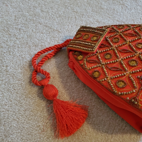 Beaded Red Indian Party Purse - Picture 7 of 8